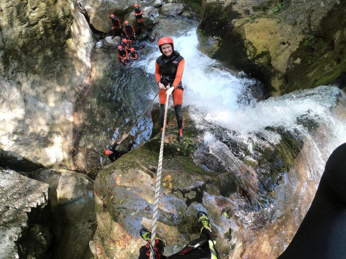 Rafting Tara Camp Highlander Hotell Bastasi Eksteriør bilde